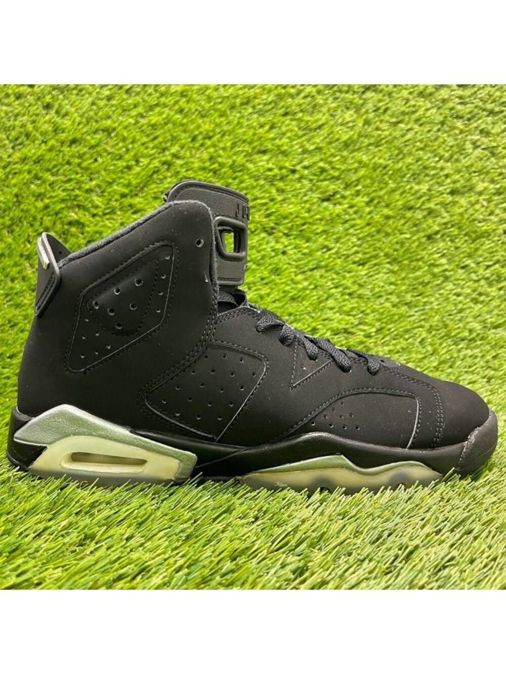 Nike Air Jordan 6 Retro Boys Size 7Y Black Athletic Basketball Shoes Sneakers
